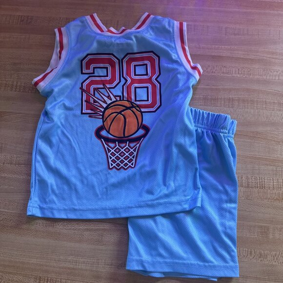 Disney Mikey Mouse Boys 2 Piece Basketball Set Size 2T - Picture 2 of 3